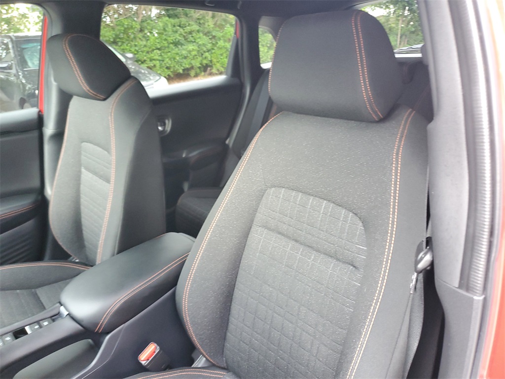 Vehicle image 19 of 29