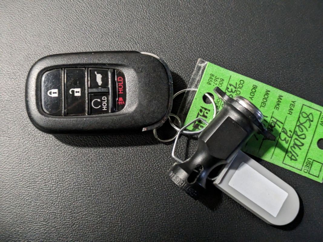 Vehicle image 32 of 32
