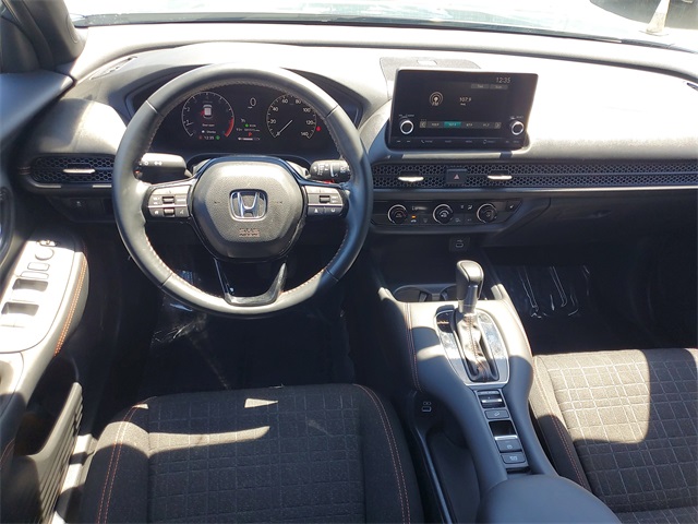 Vehicle image 15 of 30