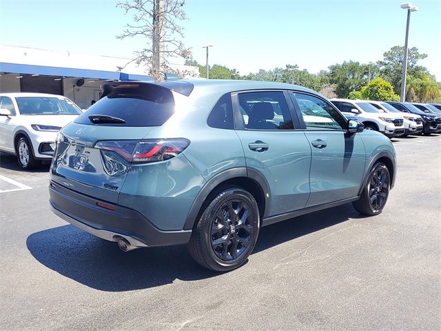 Vehicle image 2 of 30