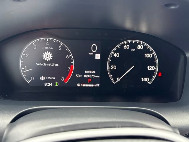 Vehicle image 11 of 21