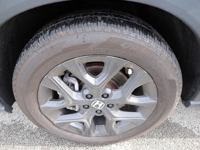 Vehicle image 11 of 26