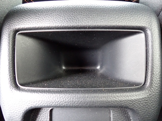 Vehicle image 15 of 26