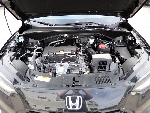Vehicle image 12 of 26