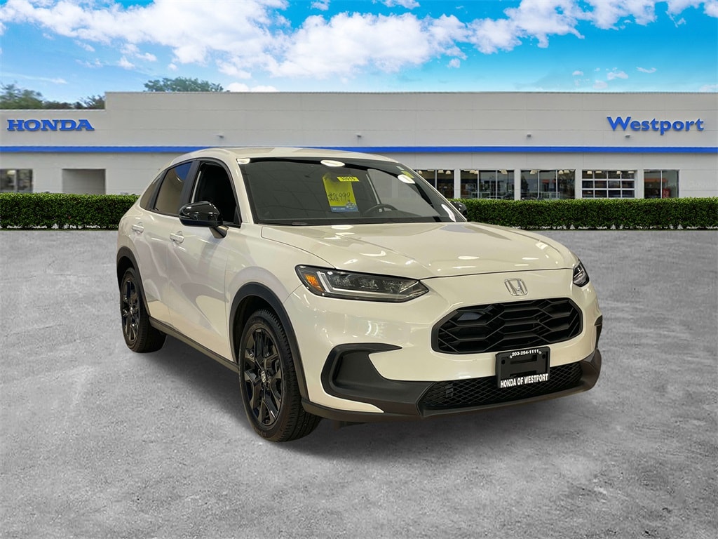 Vehicle image 4 of 30