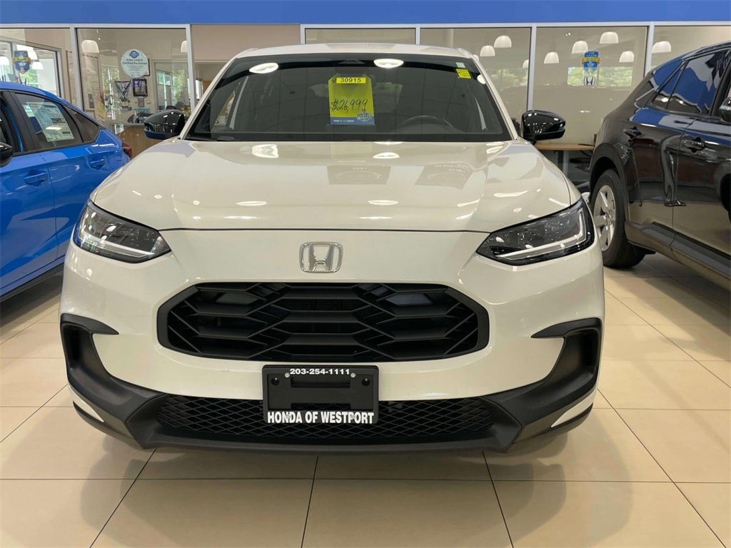 Vehicle image 3 of 30