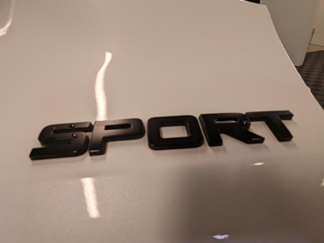 Vehicle image 23 of 26