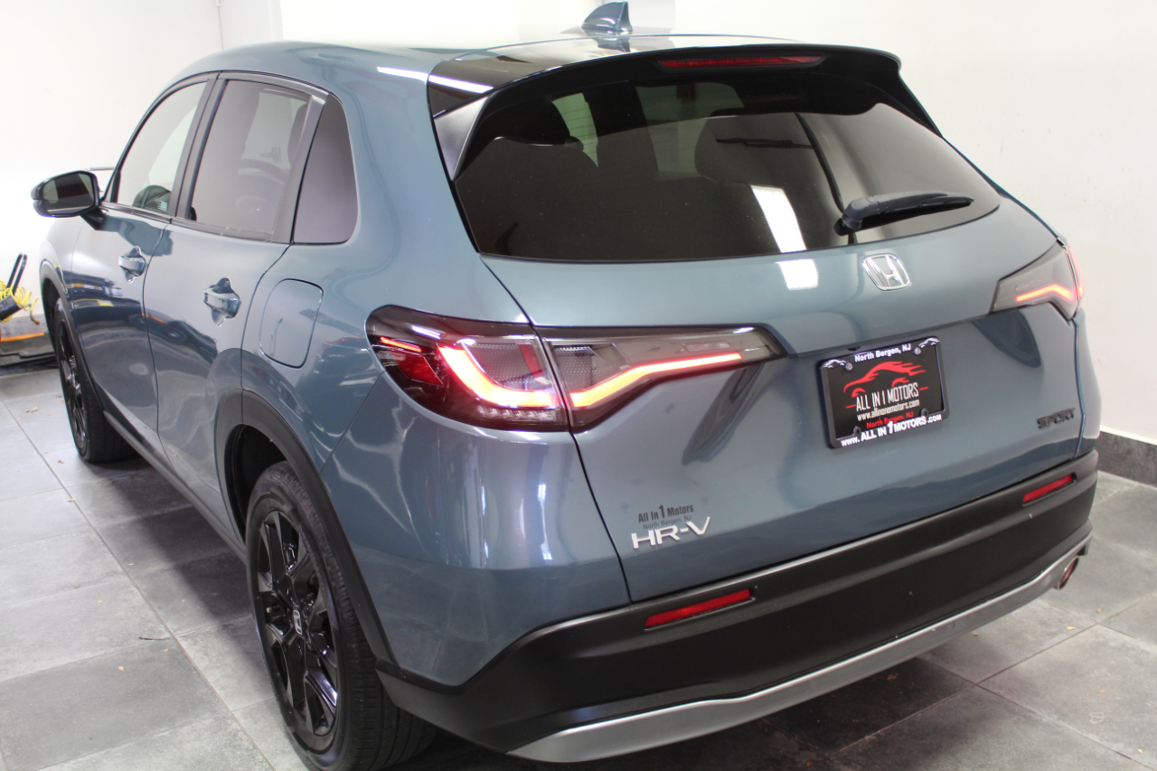 2023 Honda HR-V Sport Image 5 of 35