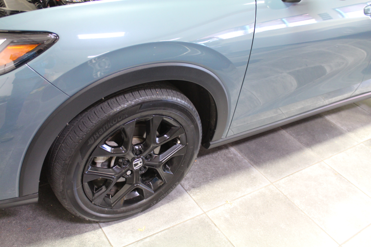 2023 Honda HR-V Sport Image 8 of 35