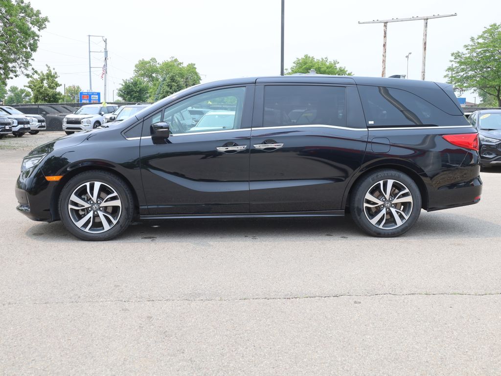 Vehicle image 9 of 54