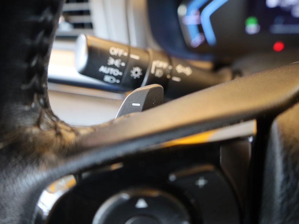 Vehicle image 53 of 54