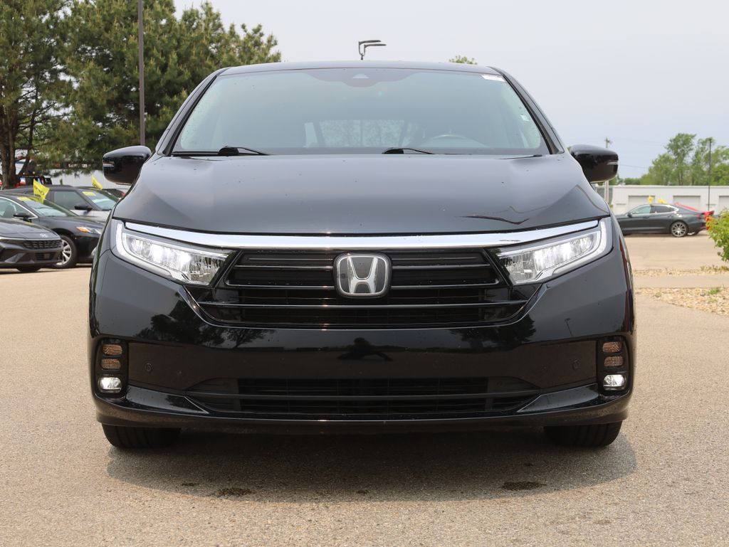 Vehicle image 2 of 54