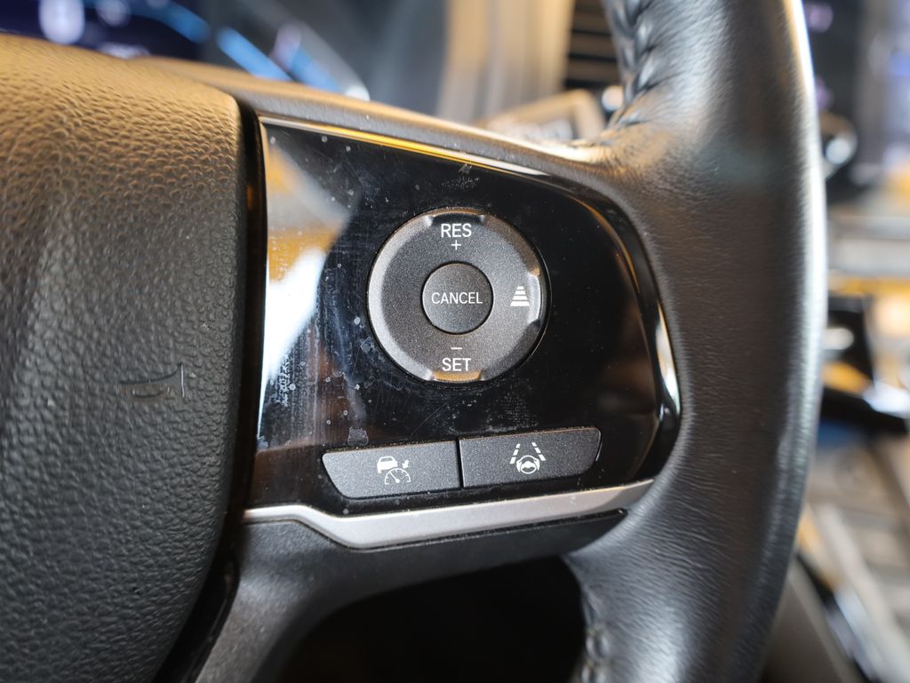 Vehicle image 50 of 54