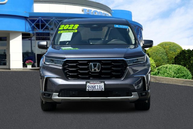 2023 Honda Pilot EX-L 8 Passenger Image 2 of 37
