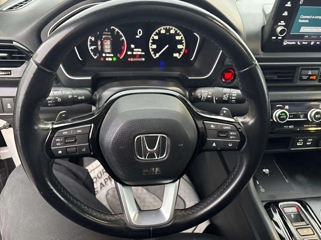 2023 Honda Pilot Touring Image 28 of 34