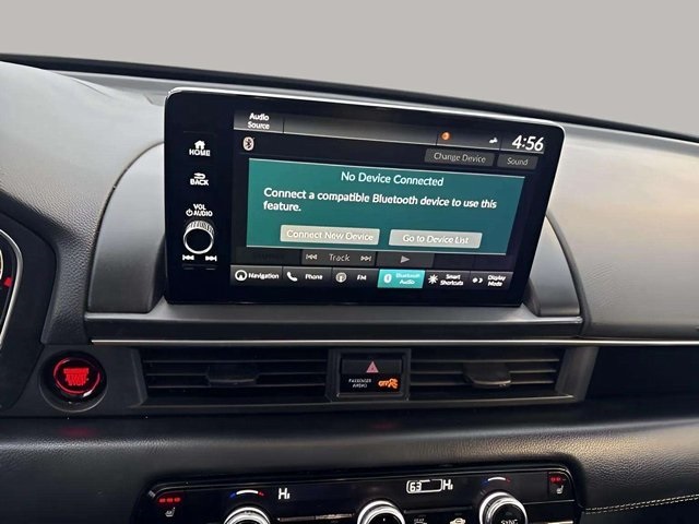 2023 Honda Pilot Touring Image 17 of 34