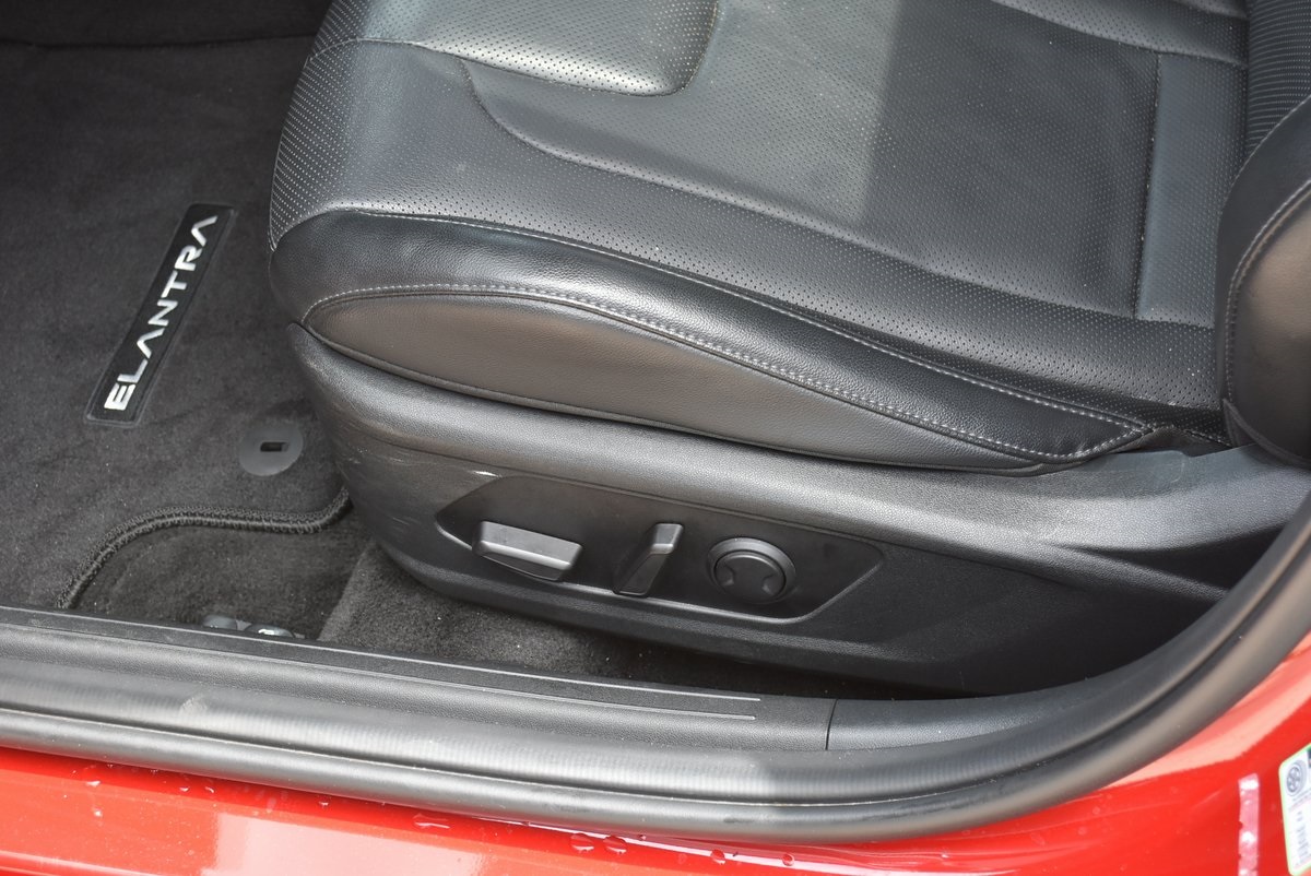 Vehicle image 36 of 36