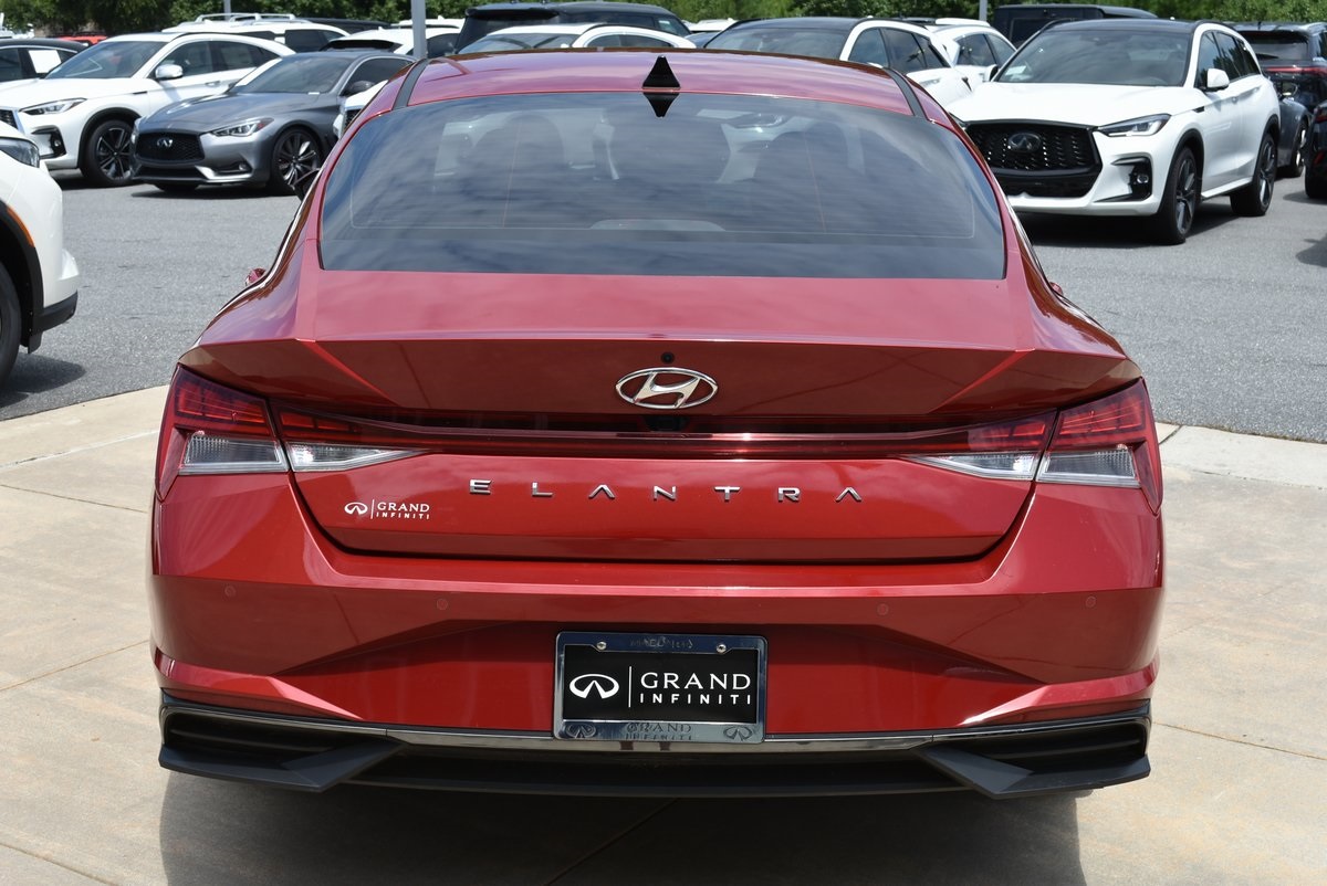 Vehicle image 5 of 36