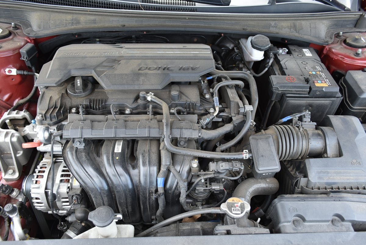 Vehicle image 8 of 36