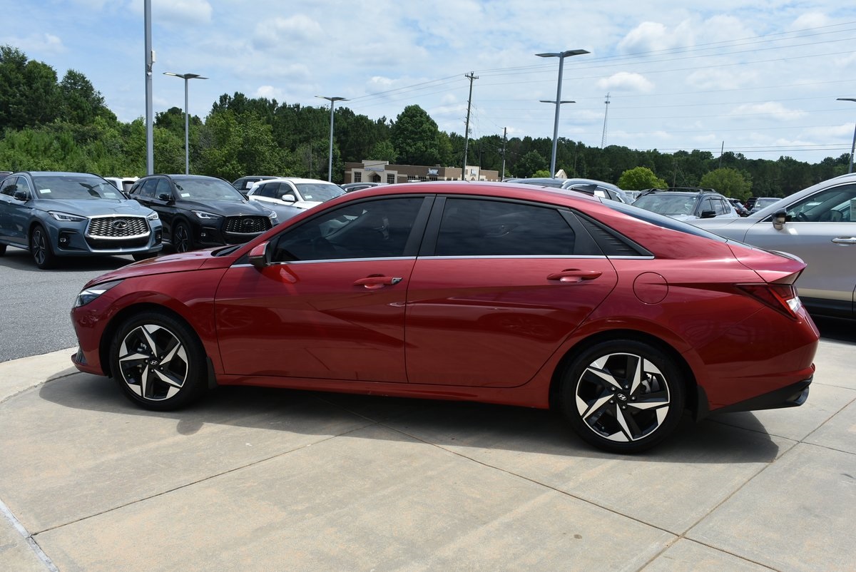 Vehicle image 6 of 36