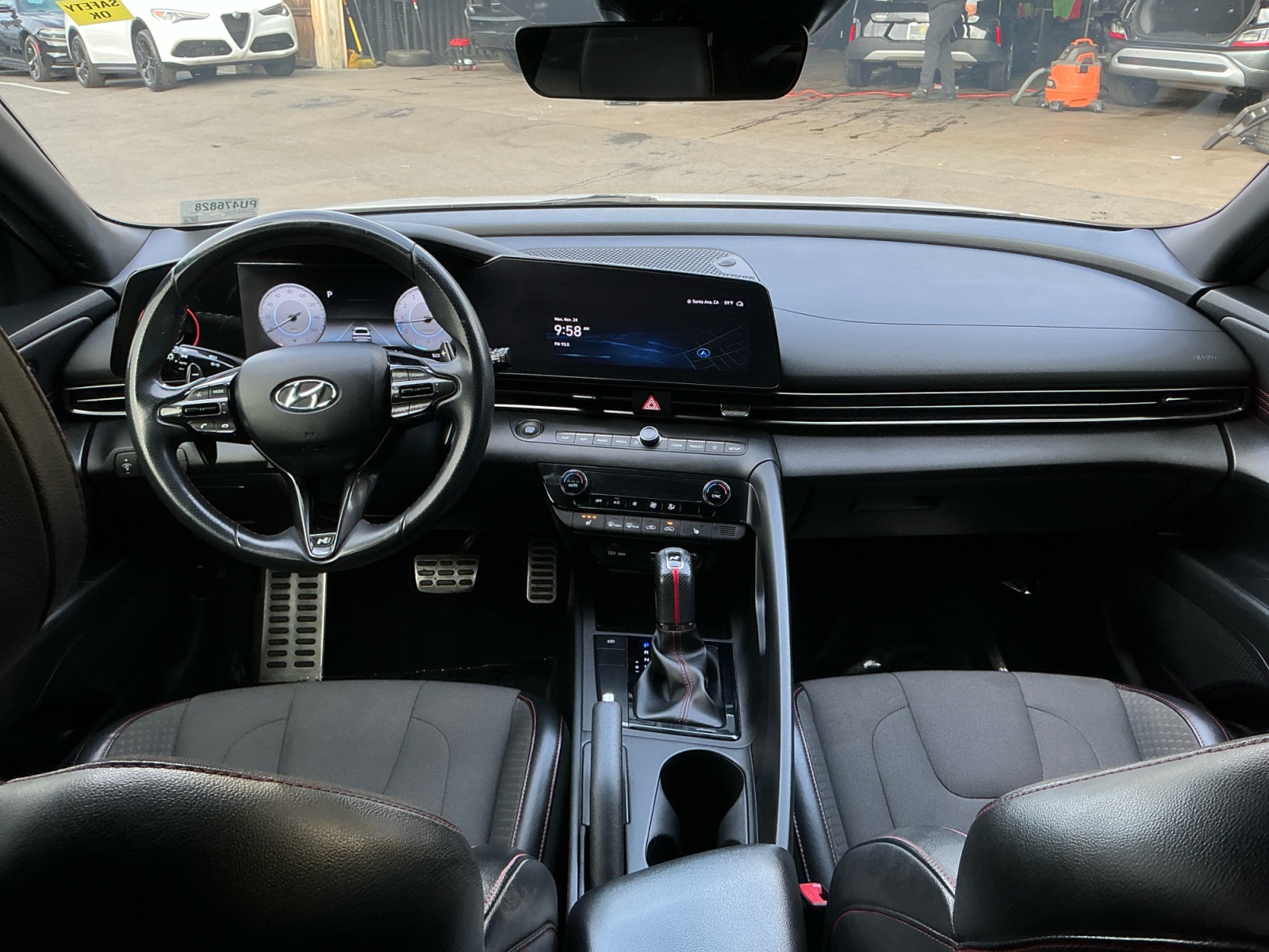 2023 Hyundai Elantra N Line Image 18 of 28