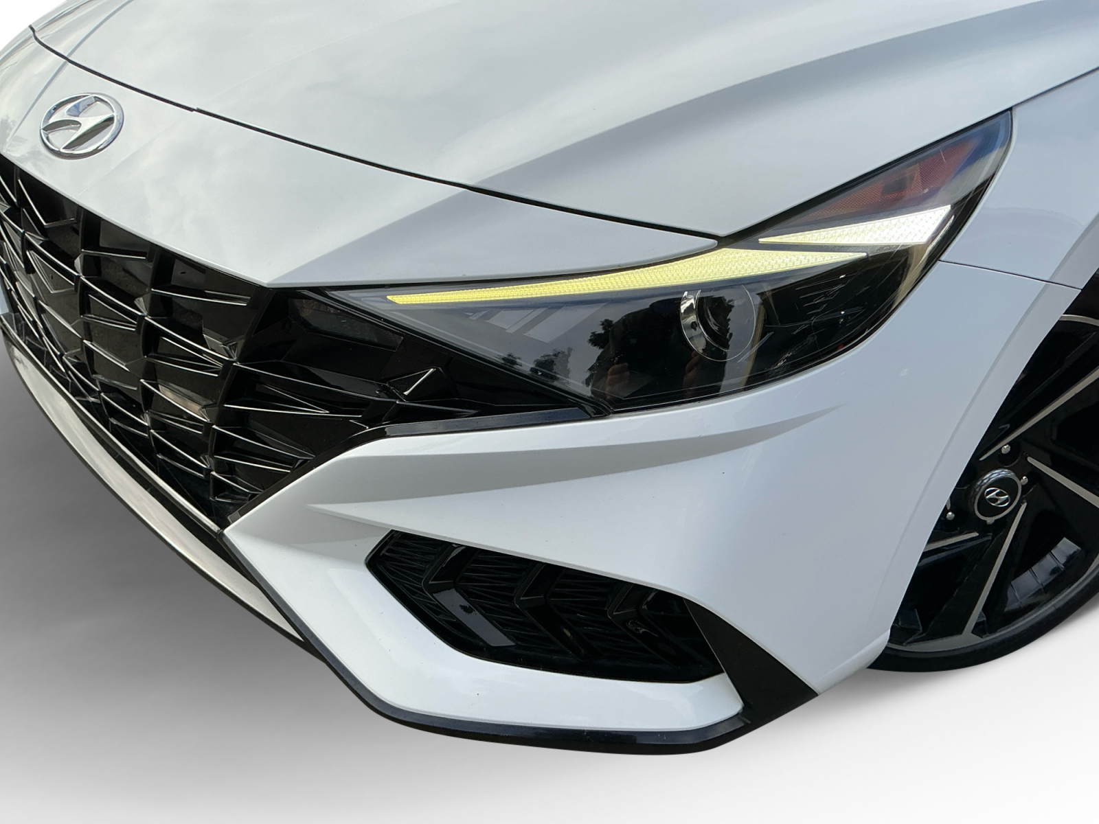 2023 Hyundai Elantra N Line Image 24 of 28