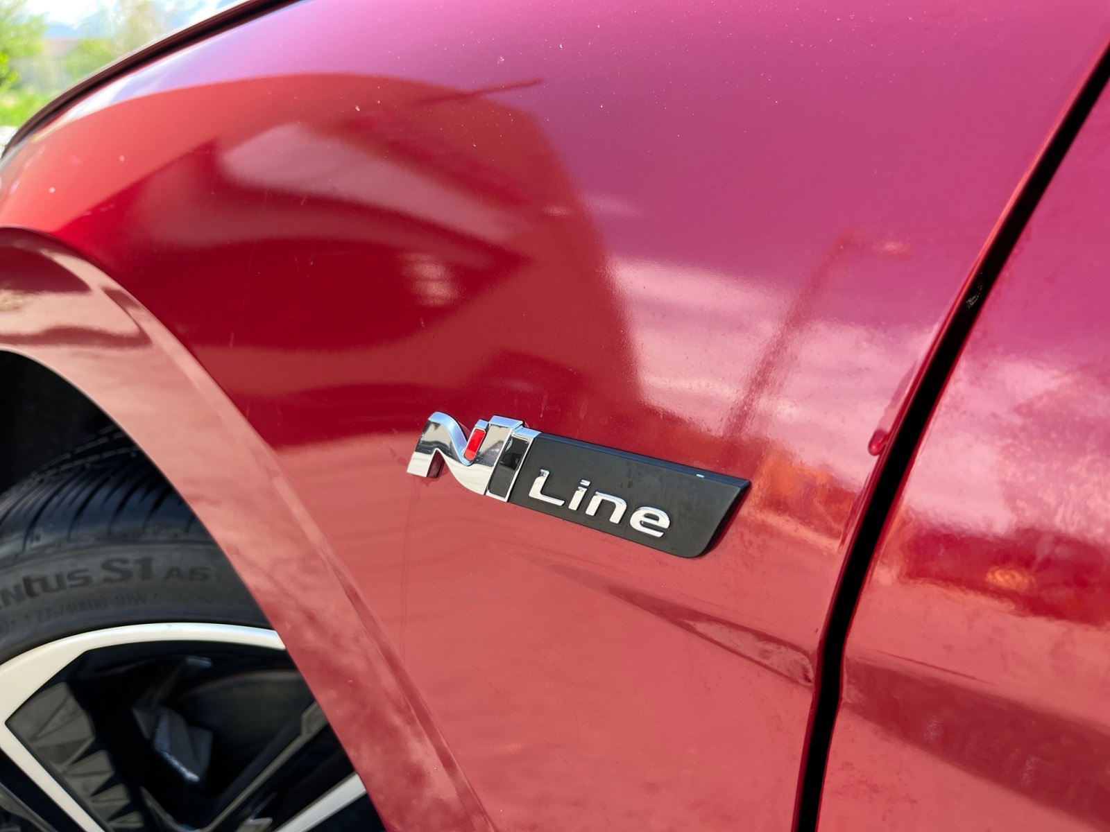 Vehicle image 33 of 40