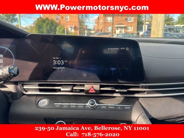 2023 Hyundai Elantra SEL Image 22 of 37