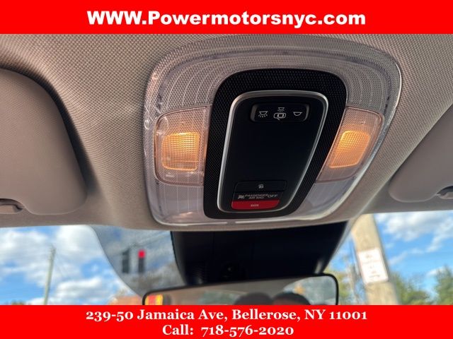 2023 Hyundai Elantra SEL Image 20 of 37