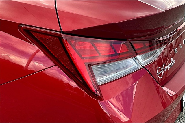 2023 Hyundai Elantra Hybrid Limited Image 31 of 32