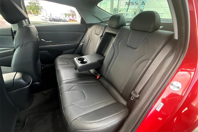2023 Hyundai Elantra Hybrid Limited Image 11 of 32