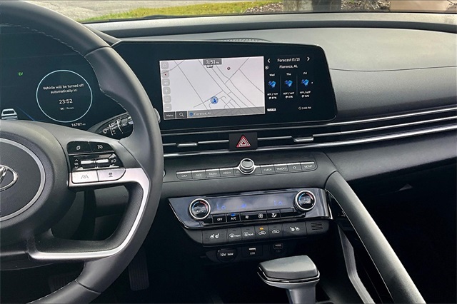 2023 Hyundai Elantra Hybrid Limited Image 21 of 32