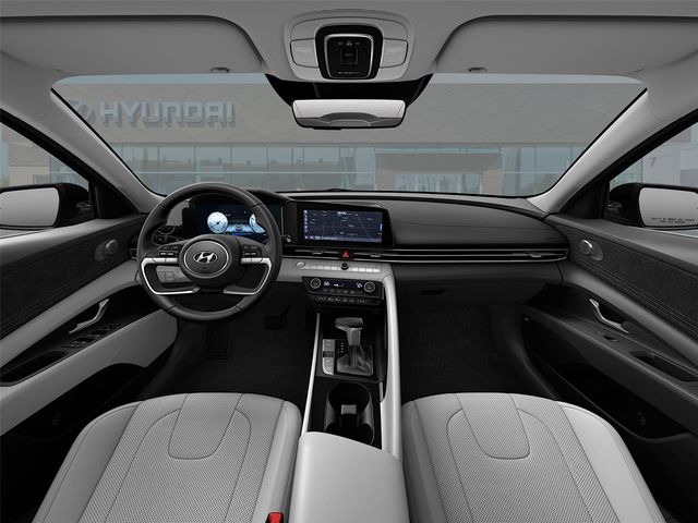 Vehicle image 19 of 21