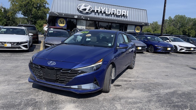 Vehicle image 1 of 29