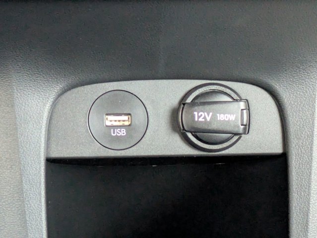 Vehicle image 23 of 27