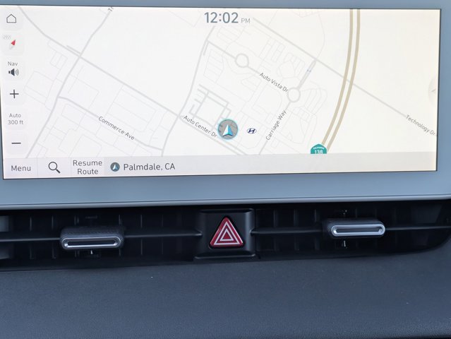 Vehicle image 21 of 27