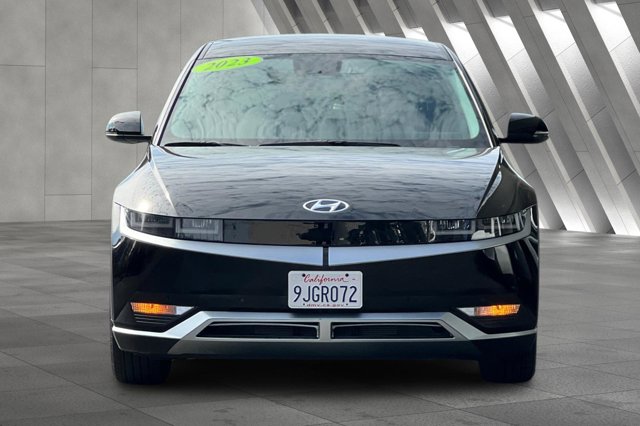 2023 Hyundai IONIQ 5 SEL Image 2 of 30