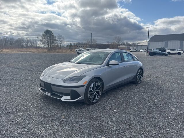 Vehicle image 1 of 32