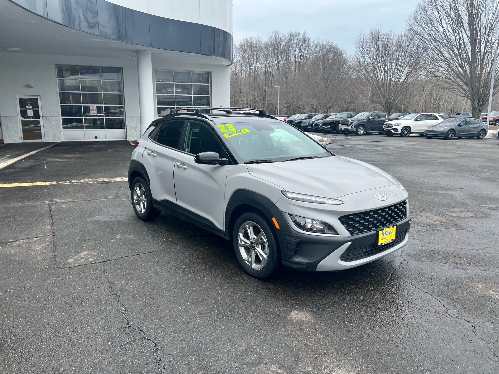 2023 Hyundai Kona SEL Image 1 of 18