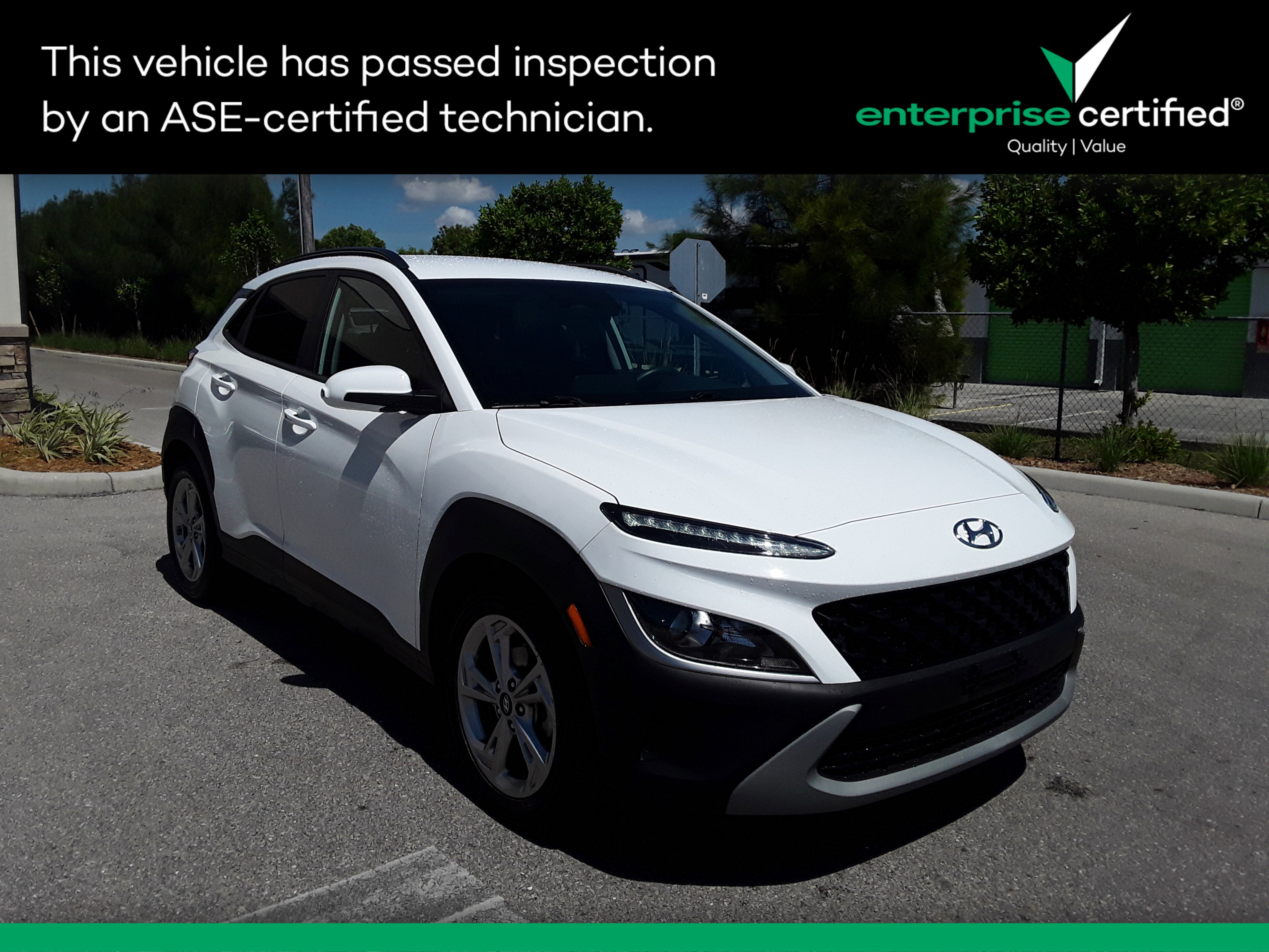 Vehicle image 3 of 22