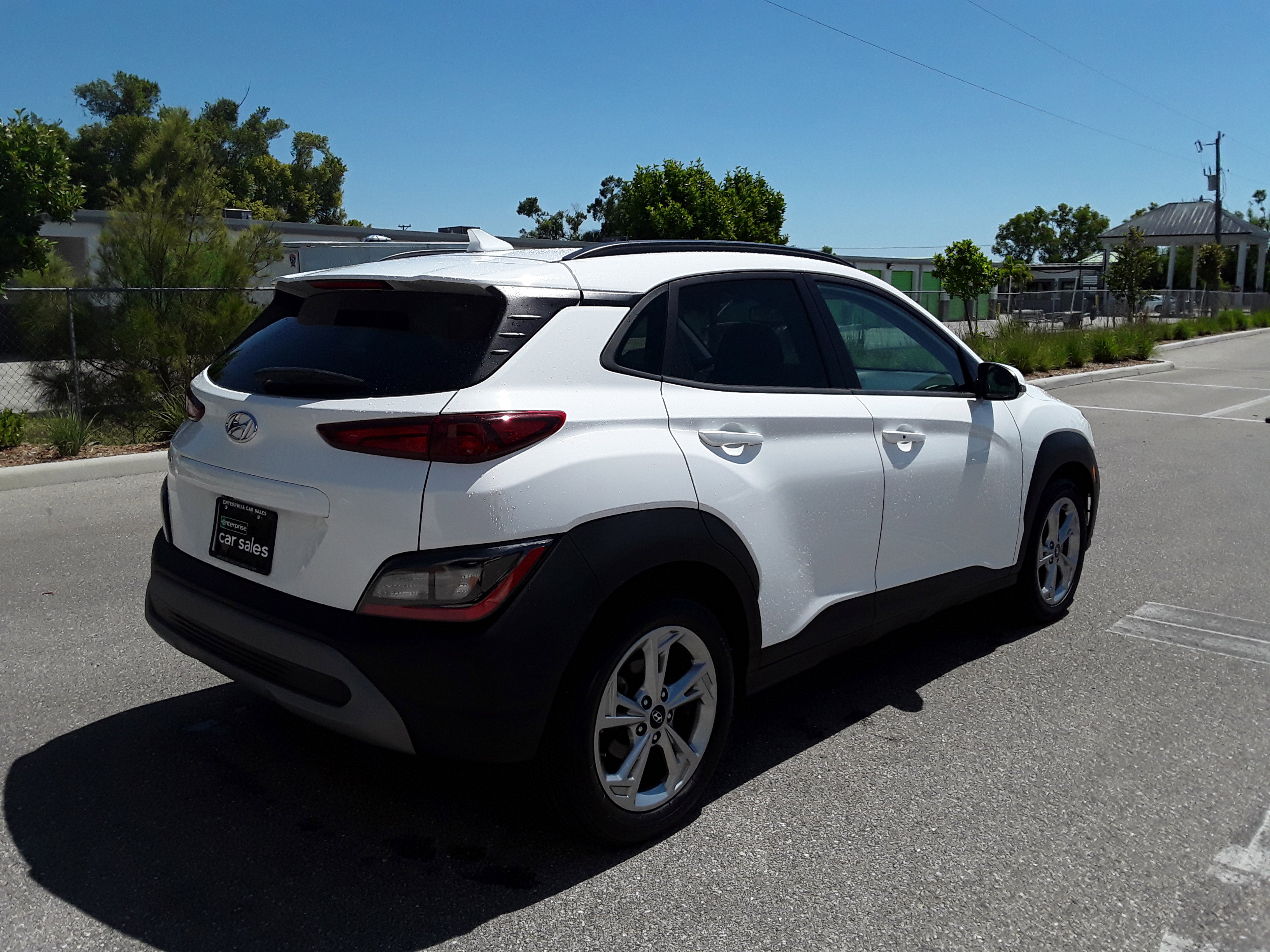Vehicle image 5 of 22