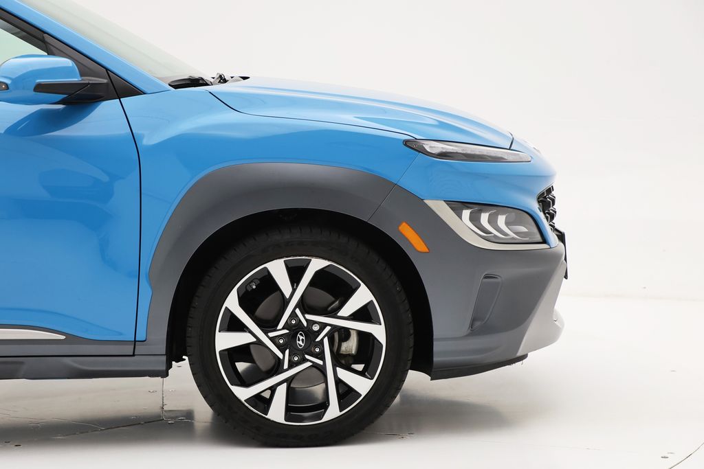 2023 Hyundai Kona Limited Image 3 of 31