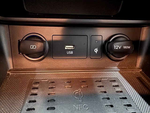Vehicle image 60 of 61