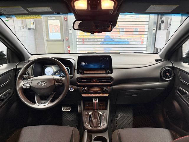 Vehicle image 40 of 61