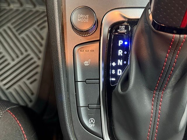 Vehicle image 47 of 61