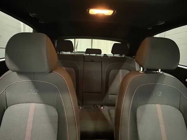 Vehicle image 39 of 61