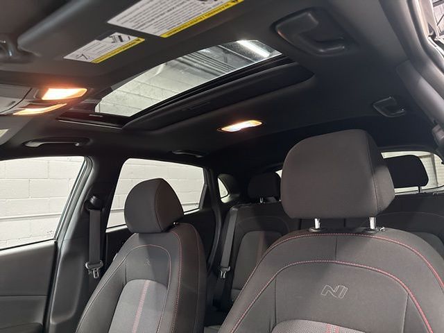 Vehicle image 38 of 61