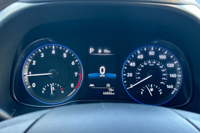 Vehicle image 24 of 37
