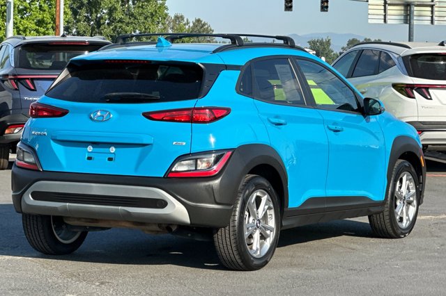 Vehicle image 6 of 37