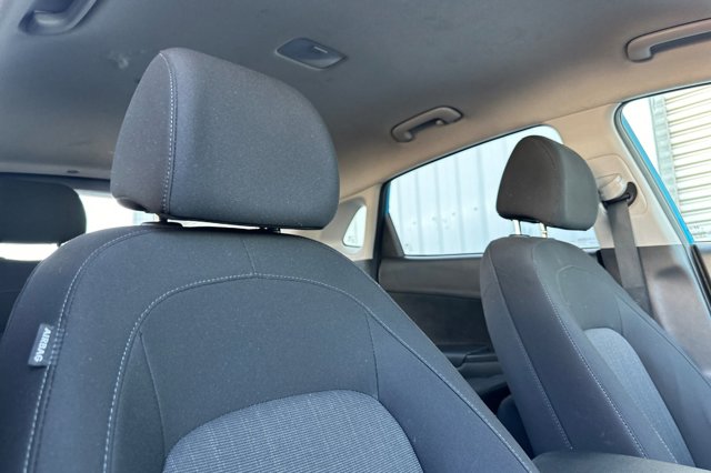 Vehicle image 17 of 37